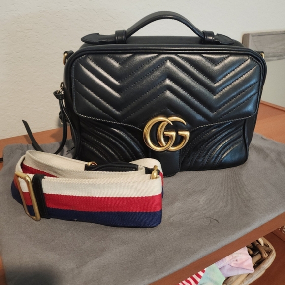 Gucci Black GG Marmont Flap Matelasse - Picture 1 of 11